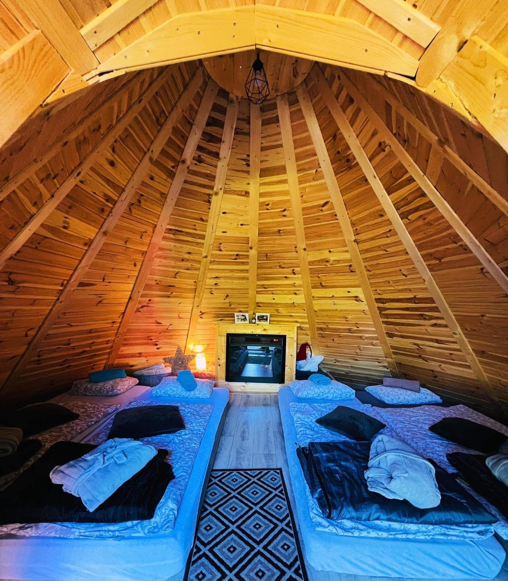 Отель Finska Wioska Kalevala Боровице Экстерьер фото